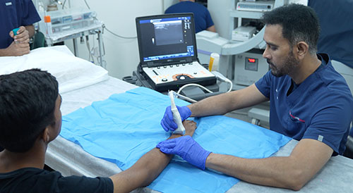 Dr.-Venkatesh-Movva-Regenerative-Orthopedic-Specialists-in-Dallas-Ft-Worth